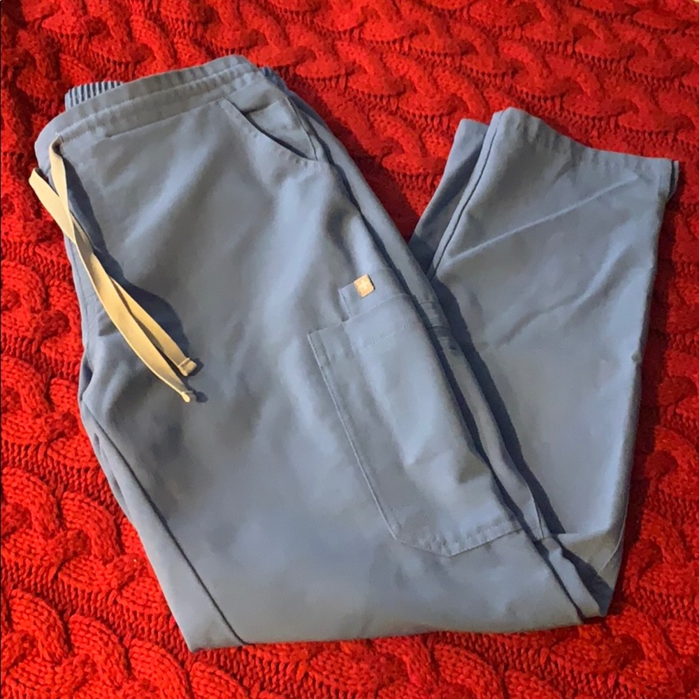 figs ceil blue pants